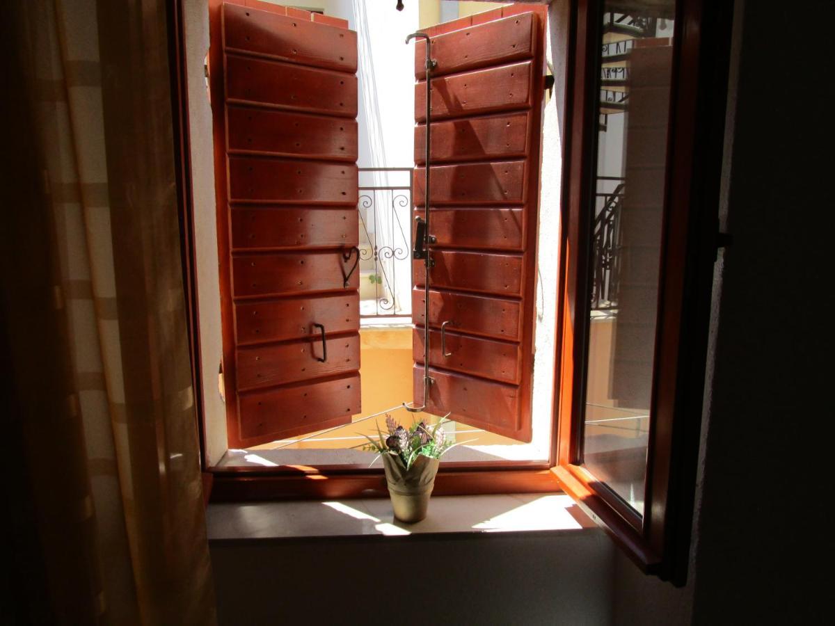 Marko Polo B Old Town Trogir Exterior foto
